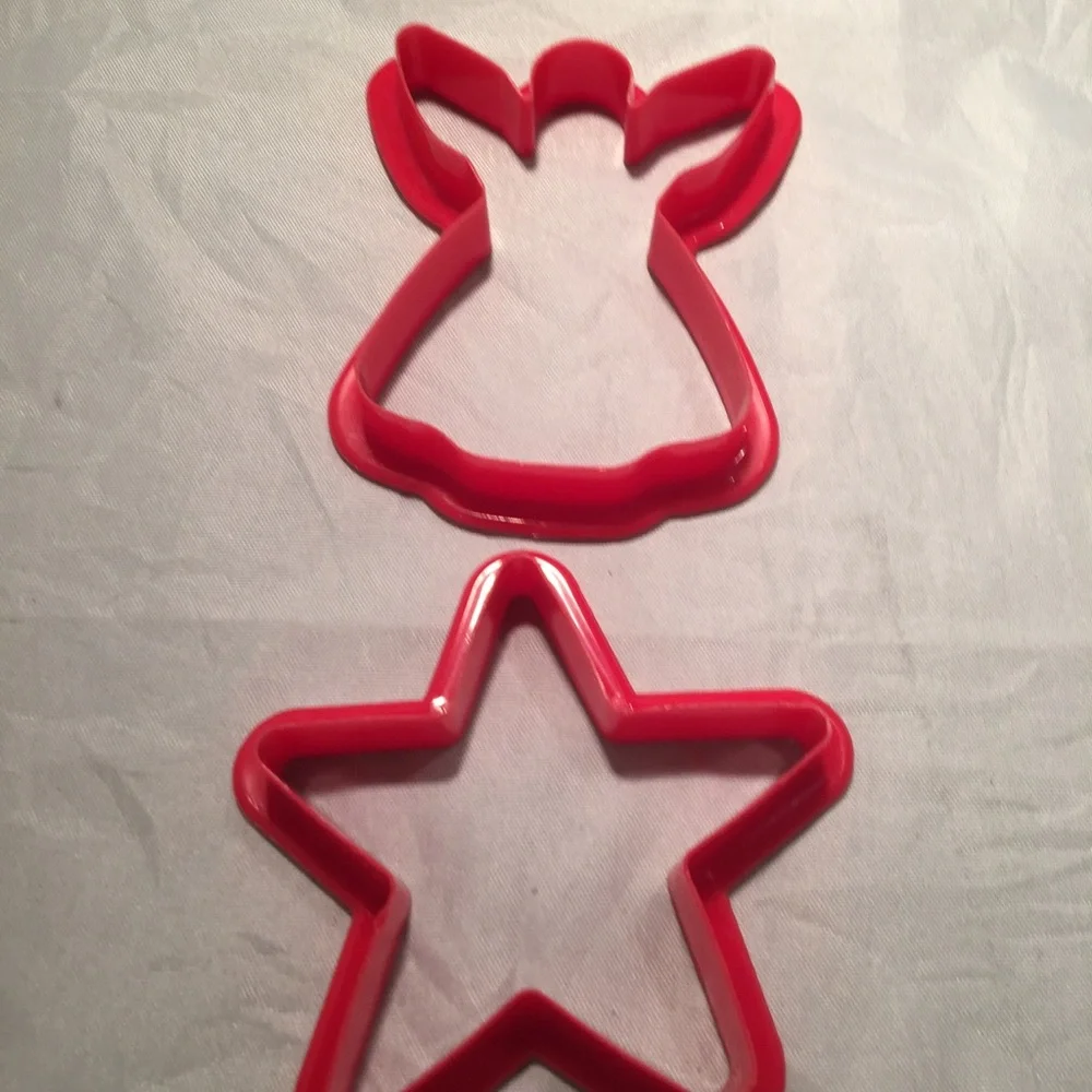 Christmas cookie‎ cutters